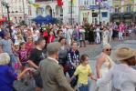 Taneczna zabawa z Teatrem „Pijana Sypialnia”
