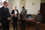 Szkolni mistrzowie wiedzy komputerowej uhonorowani