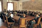 
Wspólne poznawanie historii i rozmowy o przyszłości
