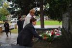 Uznanie i kwiaty dla nauczycieli
