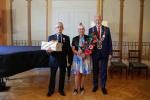 Medale Róży dla szczęśliwych Jubilatów 