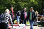 Prezydent miasta Krzysztof Hildebrandt, i radni Leszek Szczypior i Paweł Formela na Pchlim Targu