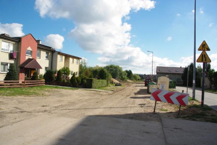 Ruszyły prace drogowe w ul. Iwaszkiewicza