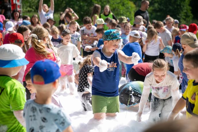 Kolorowy Dzień Dziecka wejherowskiej jedenastki 