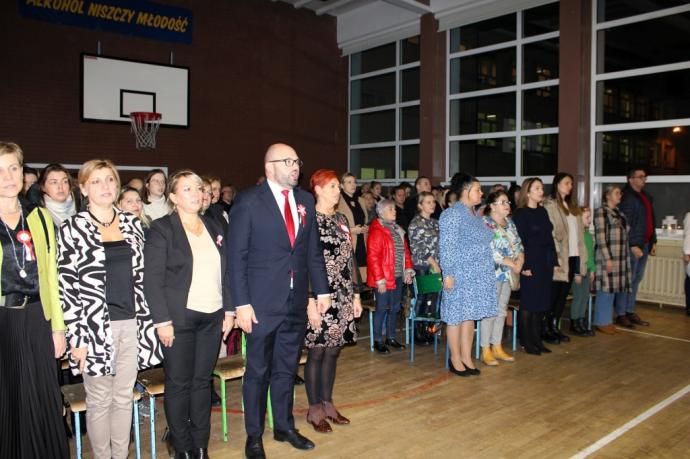 Wieczór niepodległościowy w wejherowskiej „dziewiątce”