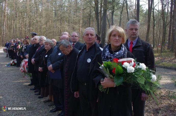 Hołd i pamięć ofiarom piaśnickiej kaźni