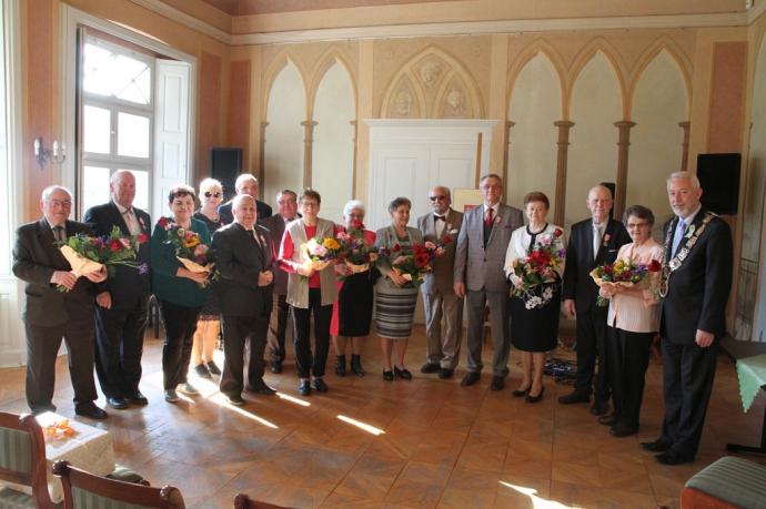 Medale Róży dla Małżonków-Jubilatów 