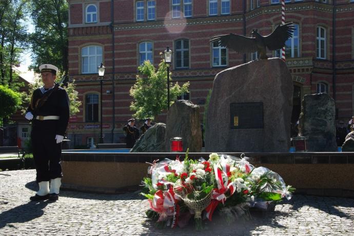 Hołd żołnierzom kampanii wrześniowej i ofiarom II wojny światowej
