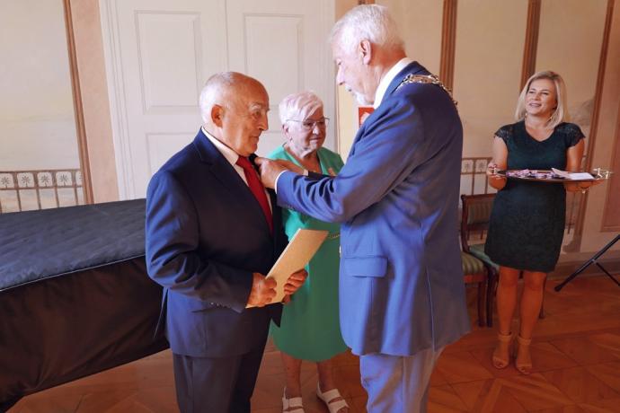 Medale Róży dla Złotych jubilatów