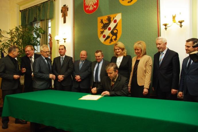 Nowy rozdział współpracy z Powiatem