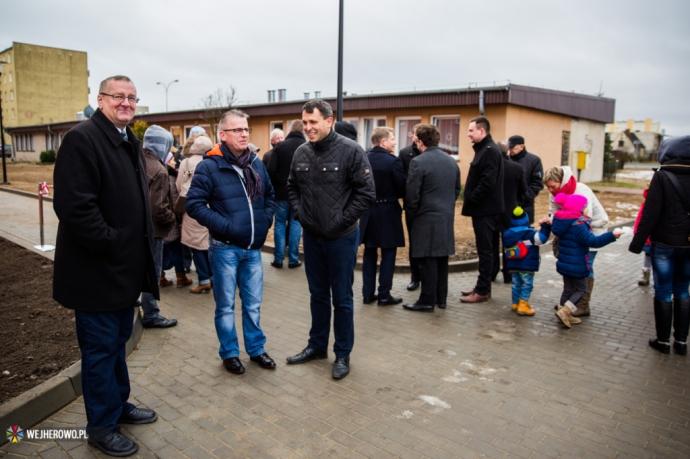 Klucze do nowych mieszkań budynku socjalnego