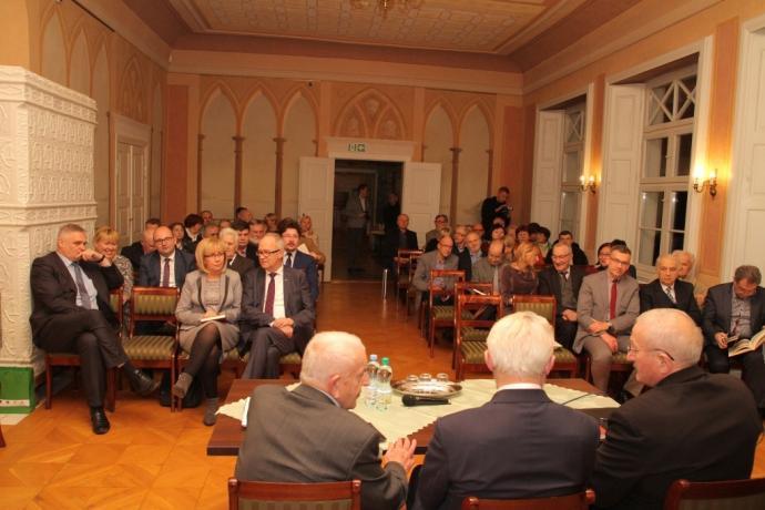 Najnowsza książka o braciach Wejherach