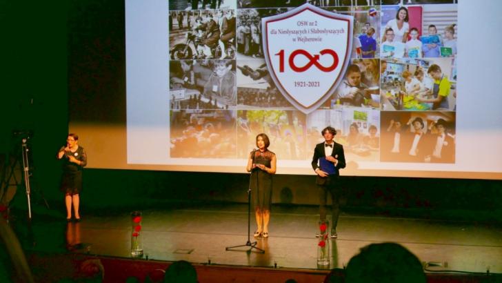Medal Miasta Wejherowa dla OSW nr 2 dla Niesłyszacych z okazji Jubileuszu 100-lecia 