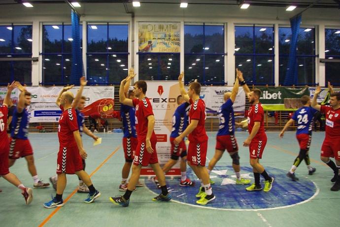 Sambor nieznacznie lepszy od Tytanów