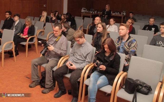Konkurs fotograficzny inspirowany poezją