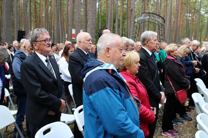 Pielęgnowanie pamięci o ofiarach zbrodni piaśnickiej