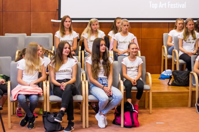 Siedem złotych pucharów dla tancerzy z WCK