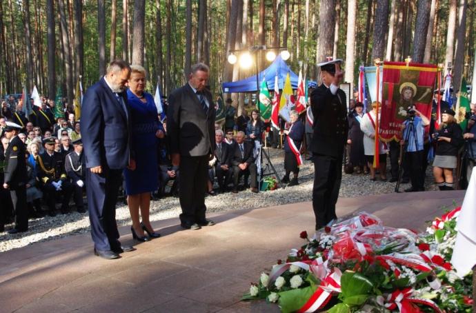 Hołd ofiarom zbrodni piaśnickiej
