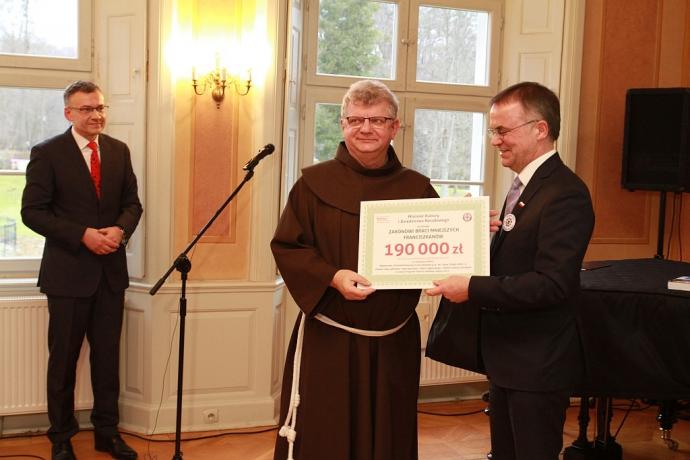 Jest dotacja Ministerstwa Kultury na Książnicę prof. Labudy