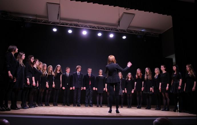 Nowa aula ze sceną w Zespół Szkół Ponadgimnazjalnych nr 1 w Wejherowie