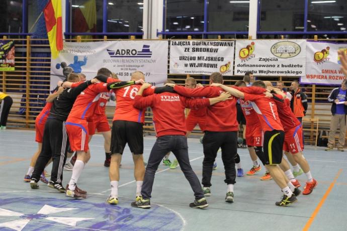 Zwycięstwo Tytanów na inaugurację ligi 