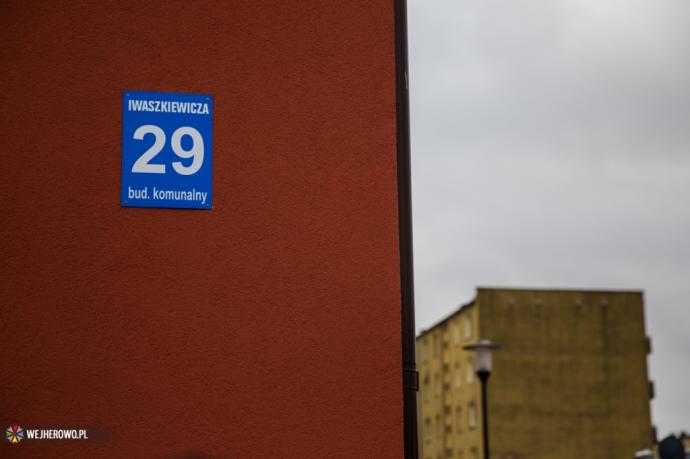 Klucze do nowych mieszkań budynku socjalnego