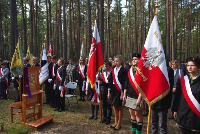 Hołd ofiarom zbrodni piaśnickiej