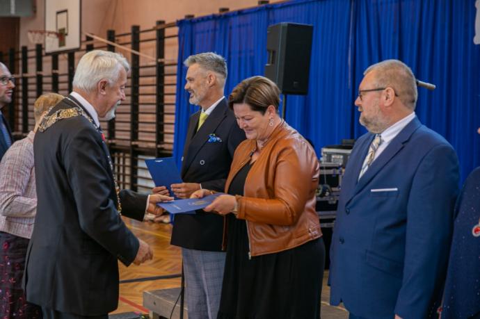 Podziękowania dla nauczycieli i pracowników wejherowskiej oświaty 