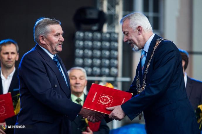 Statuetka Jakuba Wejhera dla Huberta Skrzypczaka