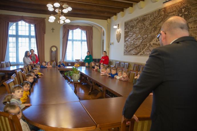 Mapeciaki odwiedziły Ratusz 