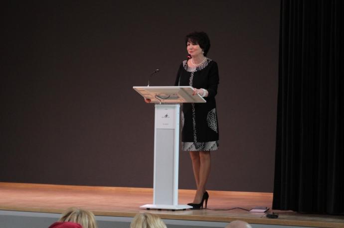 Nowa aula ze sceną w Zespół Szkół Ponadgimnazjalnych nr 1 w Wejherowie