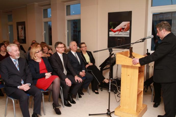 Adam Klein laureatem Gryfa Literackiego 2016