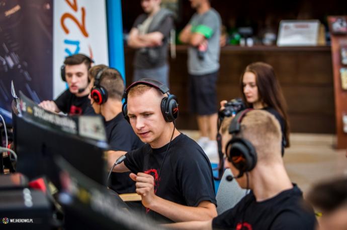 Wakacyjne Super Game E-Sport w Wejherowie