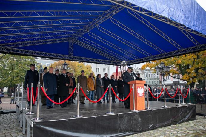 Uroczyste ślubowanie żołnierzy 