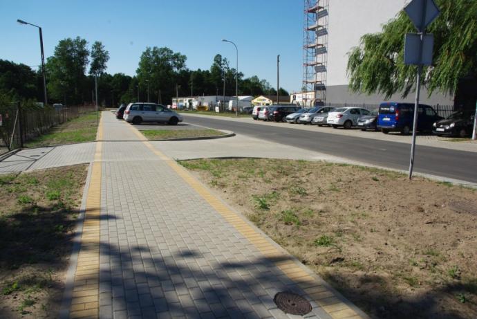 Nowa droga przy Powiatowym Urzędzie Pracy