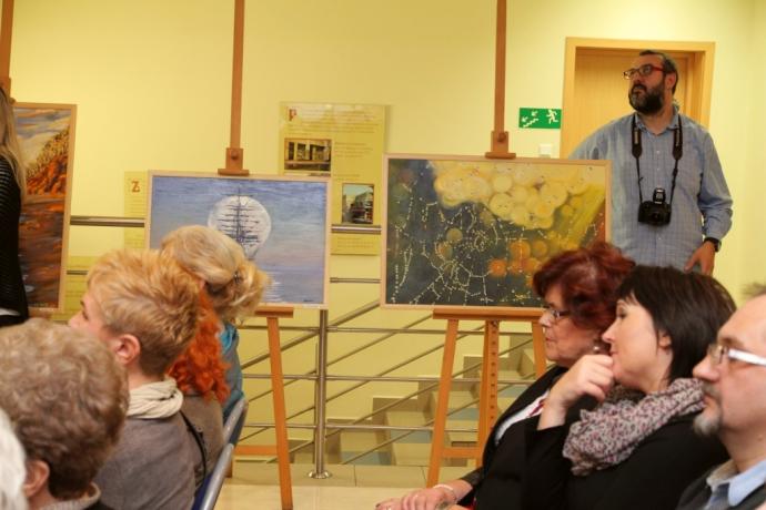 Wystawa w bibliotece „Jaki piękny jest świat”