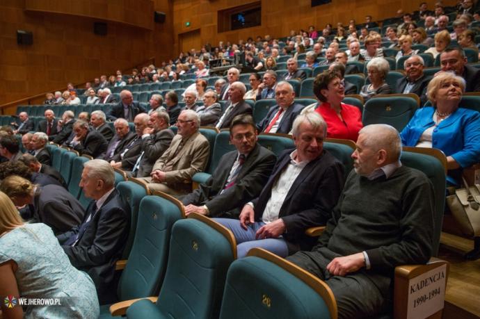 25 lat wejherowskiego samorządu