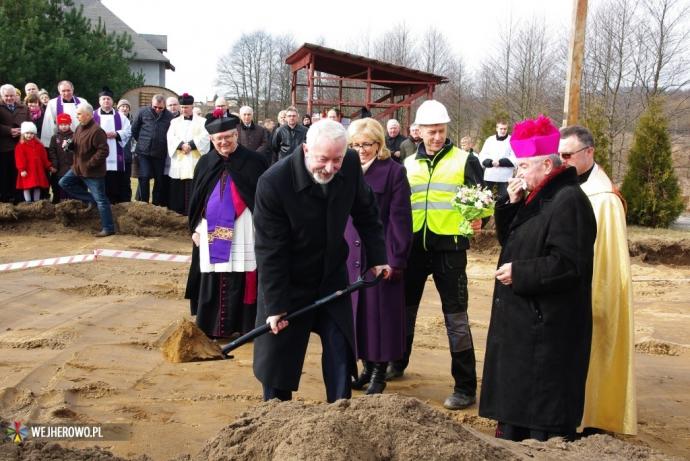 Nowy kościół powstaje na Śmiechowie