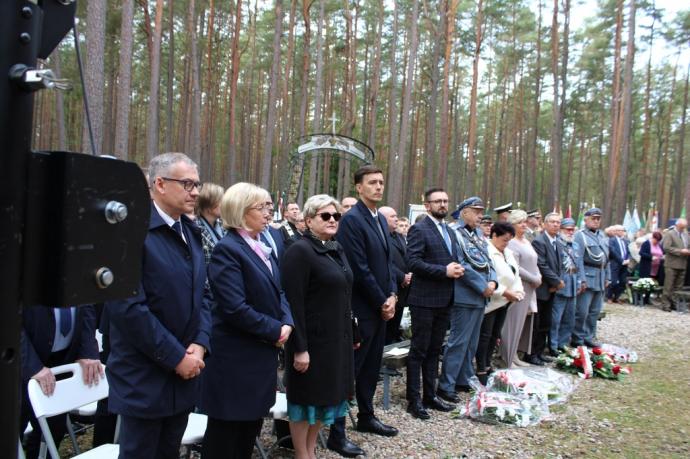 Pielęgnowanie pamięci o ofiarach zbrodni piaśnickiej