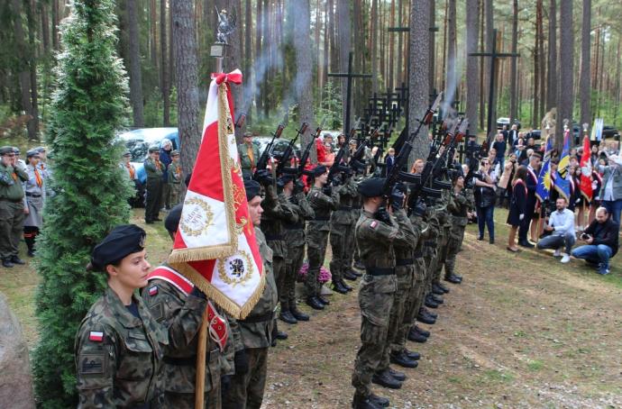 Pielęgnowanie pamięci o ofiarach zbrodni piaśnickiej