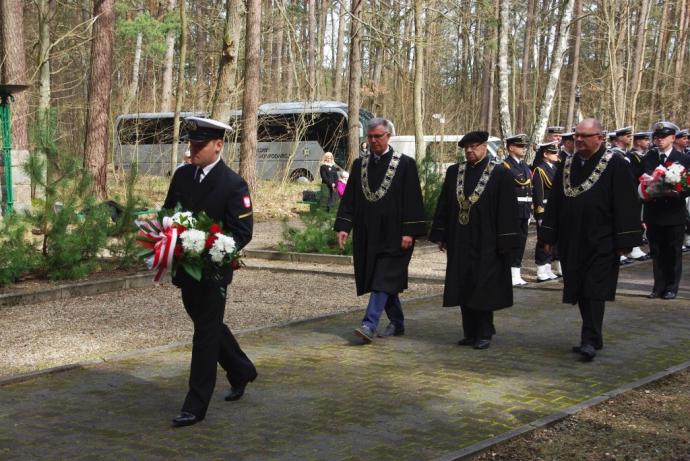 Hołd ofiarom zbrodni piaśnickiej