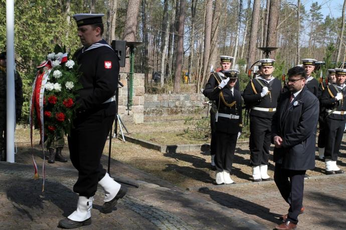 W hołdzie ofiarom zbrodni piaśnickiej