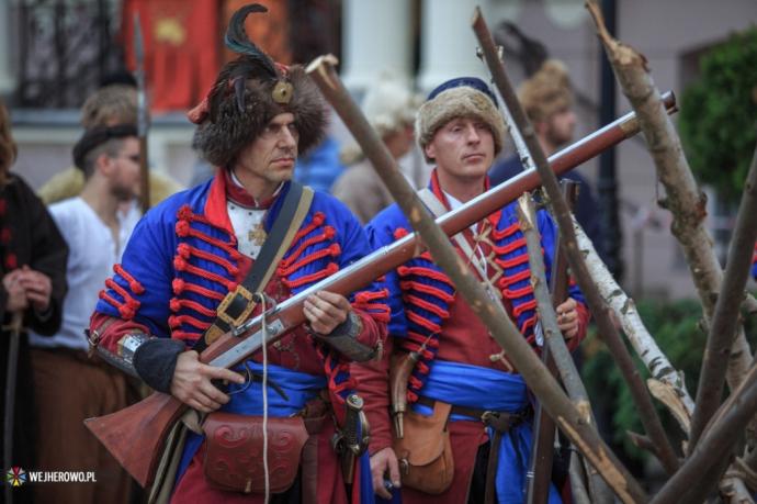 Rekonstrukcja historyczna w Wejherowie zgromadziła tłumy widzów