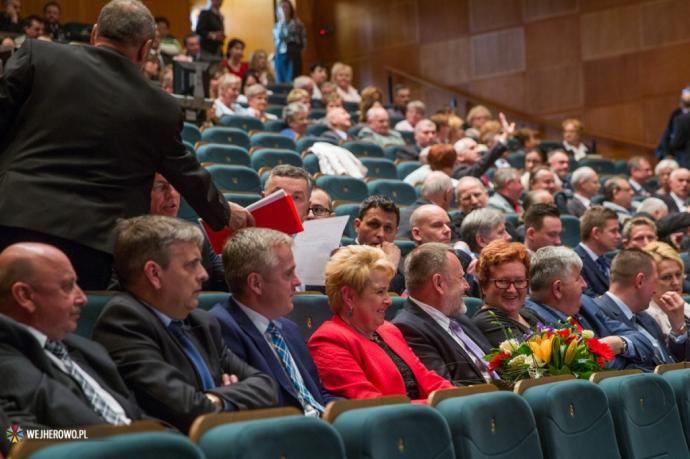 25 lat wejherowskiego samorządu