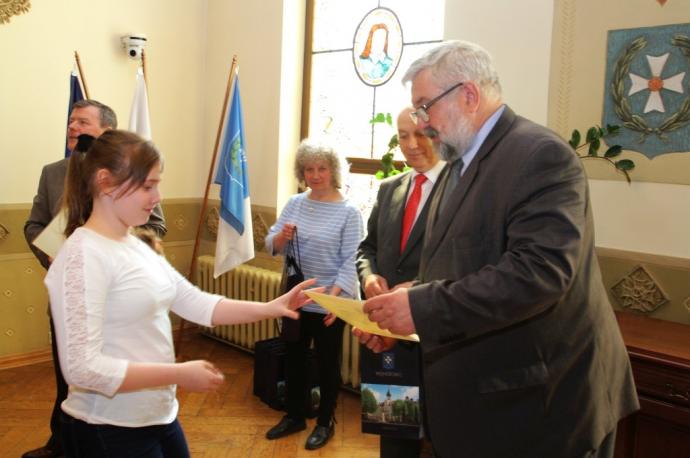 Konkurs plastyczny - W trosce o nasze bezpieczeństwo
