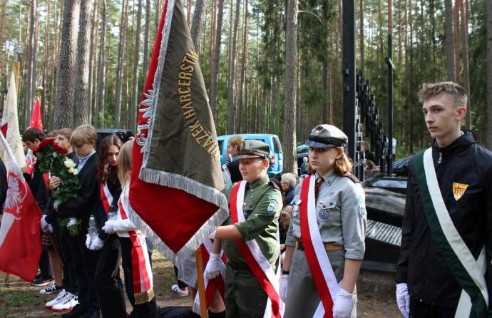 Pielęgnowanie pamięci o ofiarach zbrodni piaśnickiej