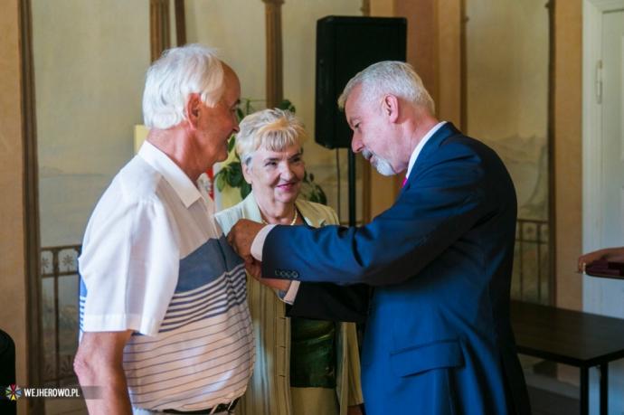 Medale dla małżonków za wspólne 50 i 60 lat