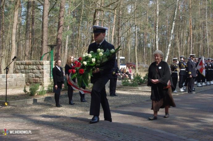 Hołd i pamięć ofiarom piaśnickiej kaźni