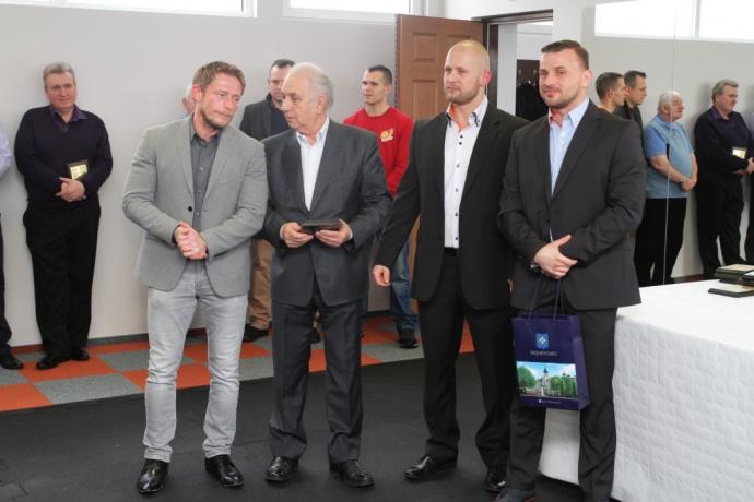 Tytani mają stałą siedzibę