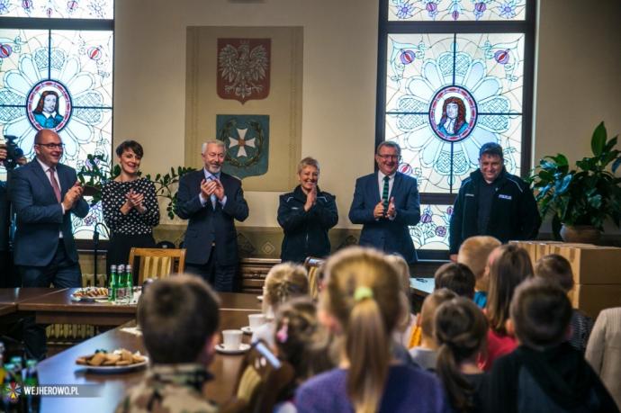 1,5 tys. odblasków dla małych wejherowian